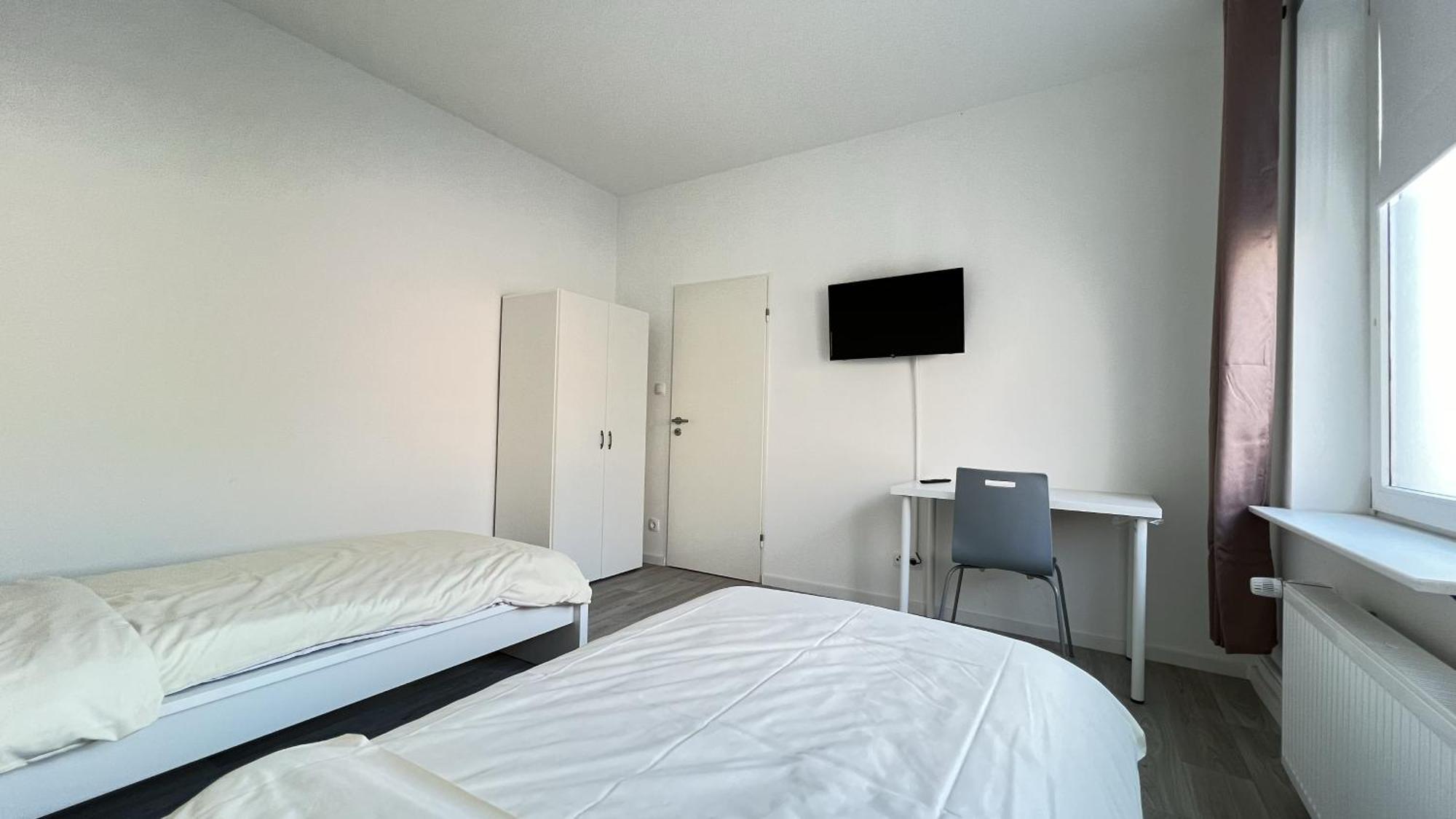 Studio-Apartments Fuer Monteure & Businessgaeste Zentral In Neumuenster Exterior photo