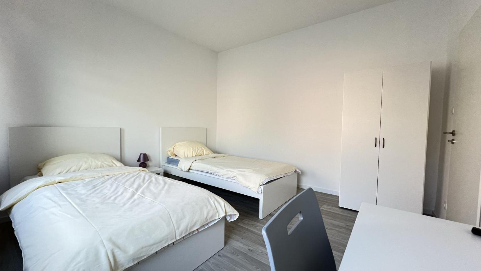 Studio-Apartments Fuer Monteure & Businessgaeste Zentral In Neumuenster Exterior photo