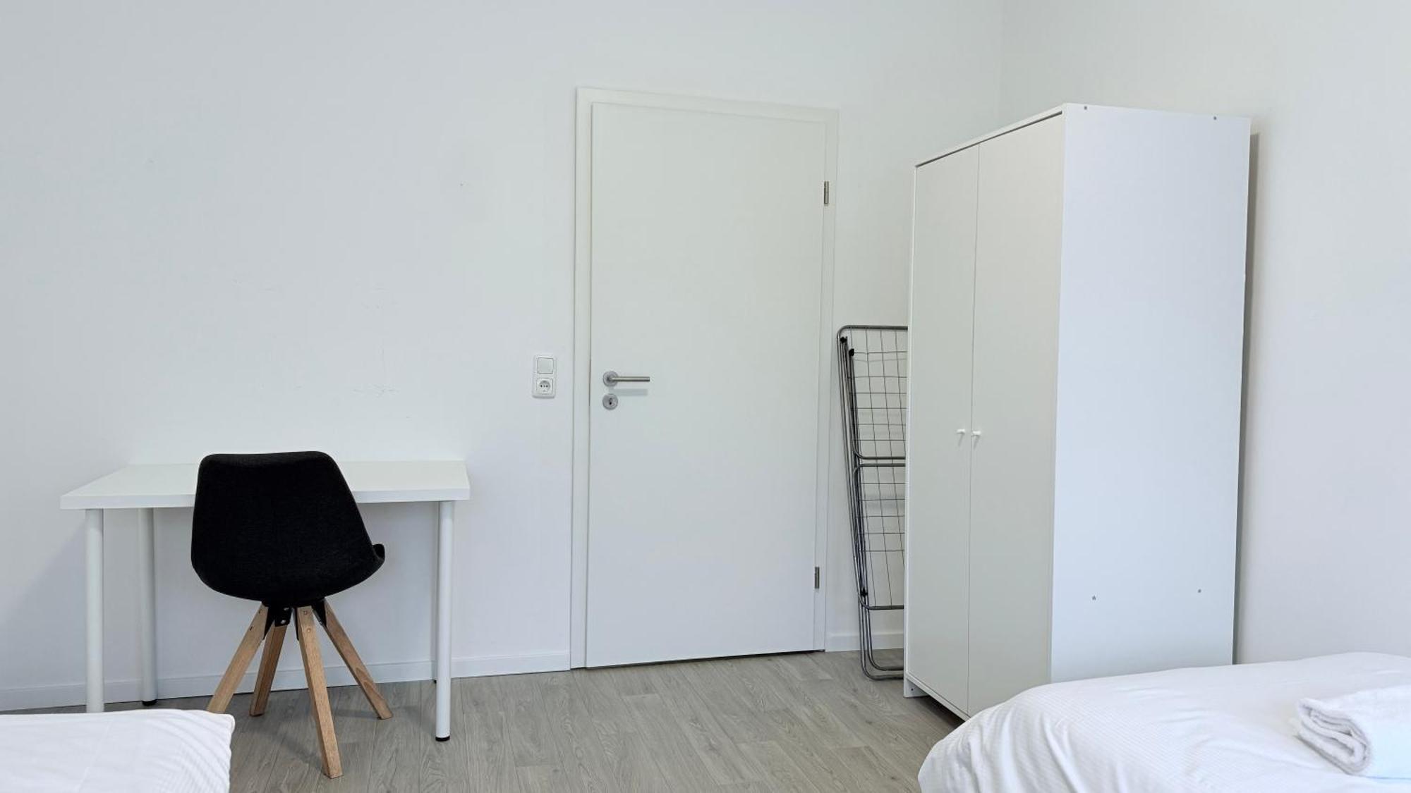 Studio-Apartments Fuer Monteure & Businessgaeste Zentral In Neumuenster Exterior photo