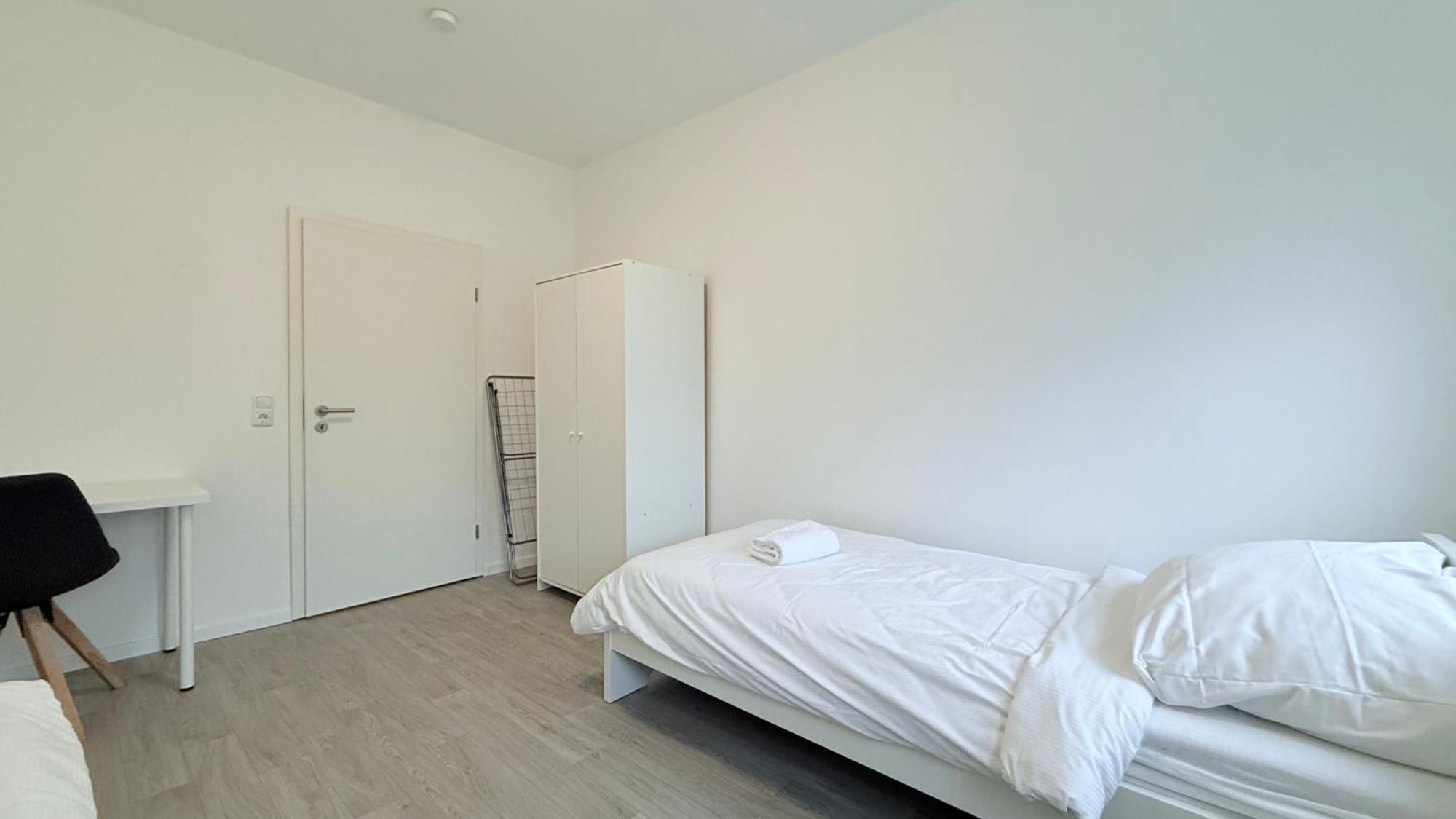Studio-Apartments Fuer Monteure & Businessgaeste Zentral In Neumuenster Exterior photo